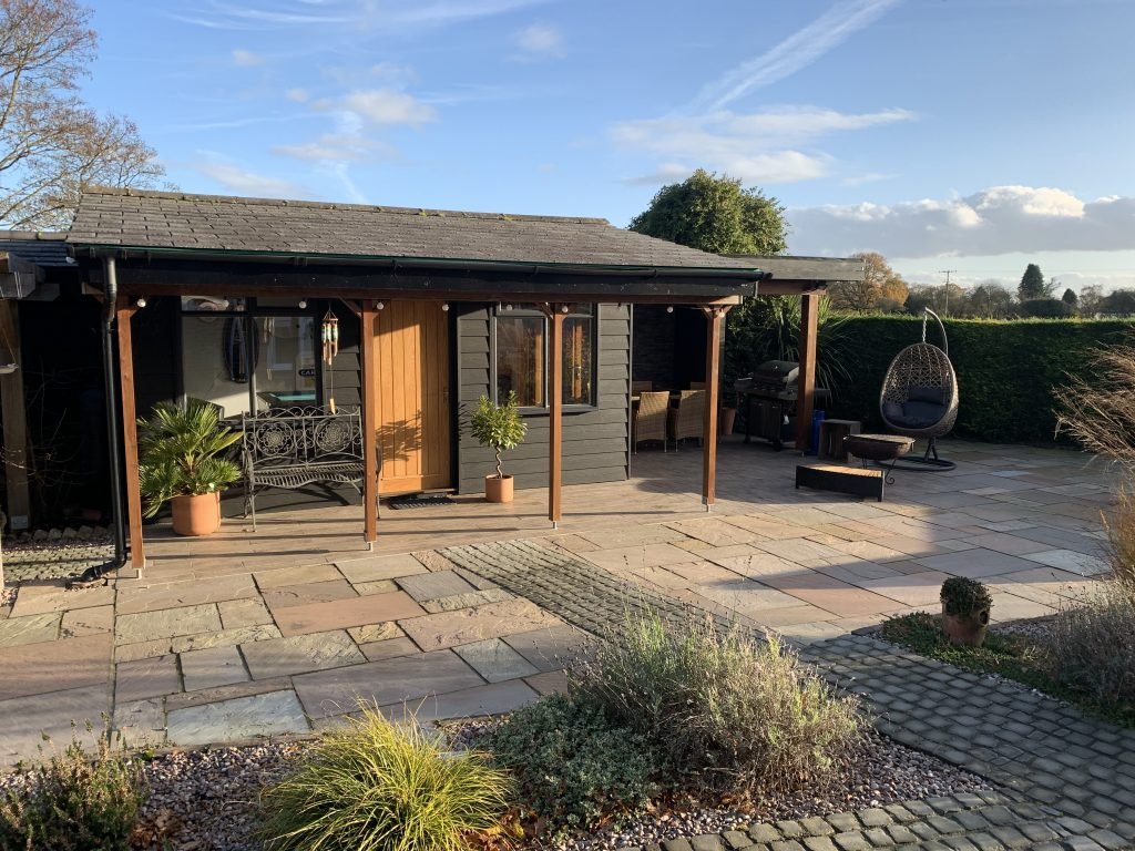 A picture of a Garden Bar and BBQ Station that we've recently completed for one of our happy customers.